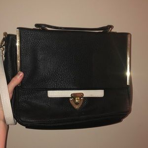 Olivia + Joy Black Saddlebag/Purse - Never used
